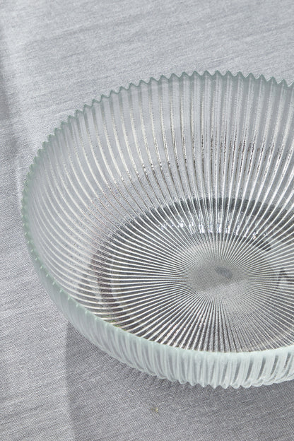 Artisan Handmade Glassware Bowl Case – Unique Design for Elegant Display and Safe Storage